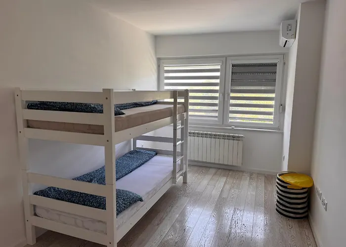 فيلة Luxurious 4bdr Retreat With Fireplace